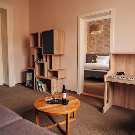 Boutique Hotel Klarov Praha Bagian luar foto
