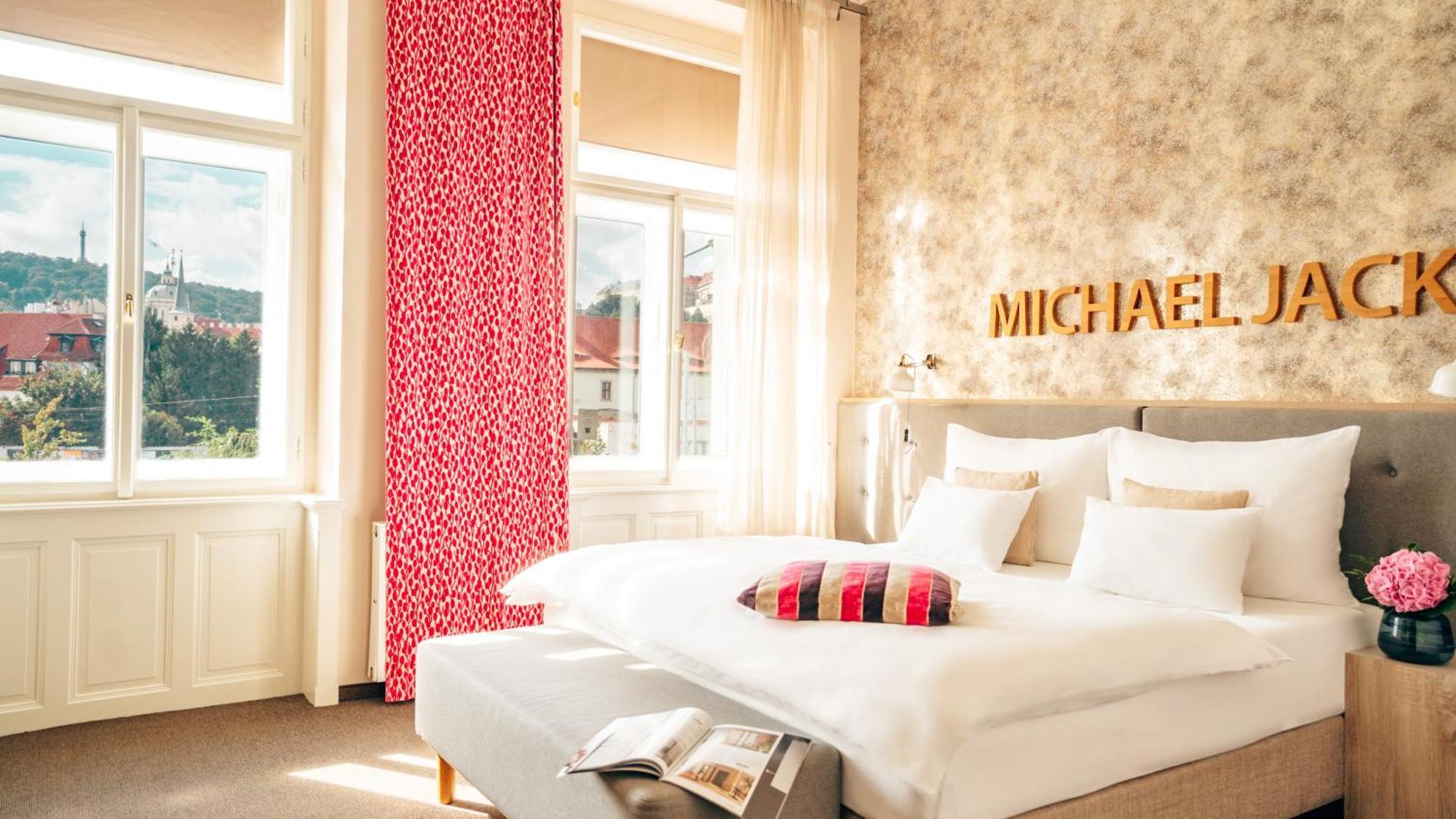 Boutique Hotel Klarov Praha Bagian luar foto