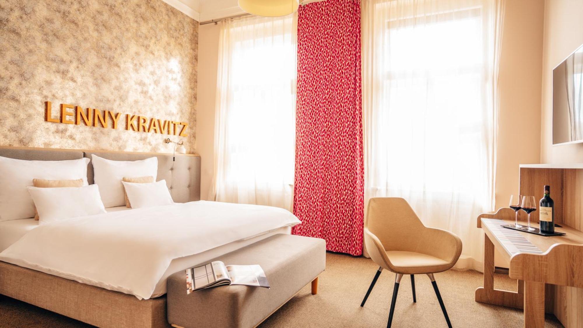 Boutique Hotel Klarov Praha Bagian luar foto