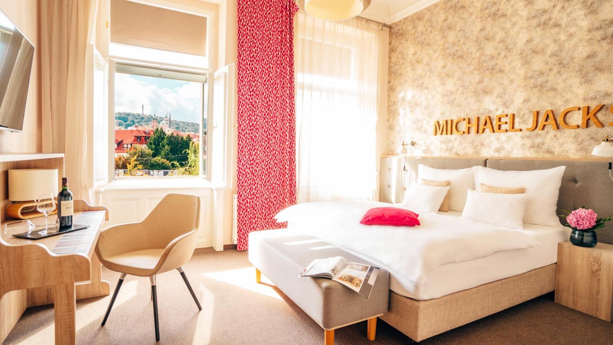 Boutique Hotel Klarov Praha Bagian luar foto