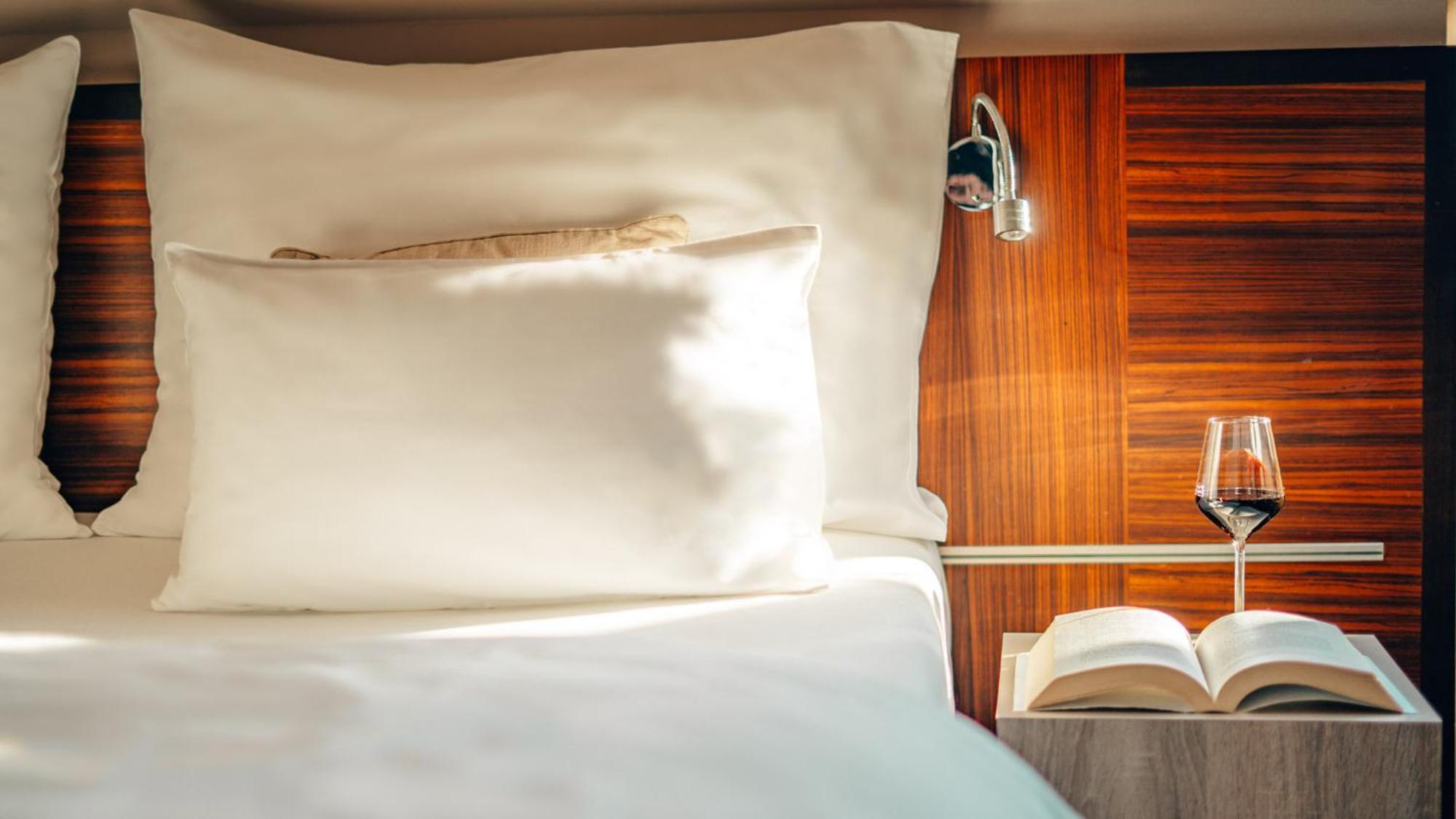 Boutique Hotel Klarov Praha Bagian luar foto