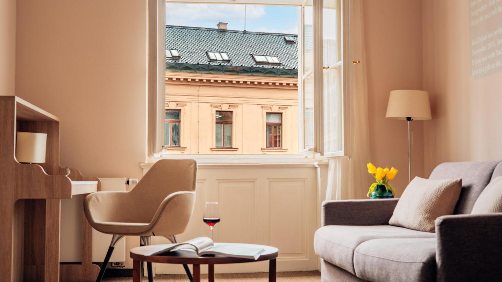 Boutique Hotel Klarov Praha Bagian luar foto